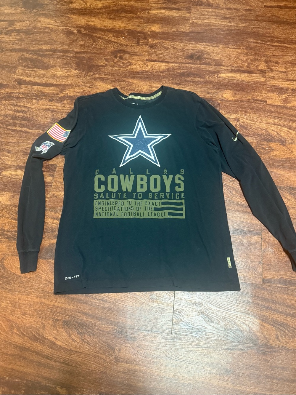 Nike Dallas Cowboys Shirt Mens MEDIUM Black Long Sleeve Salute to Service NFL